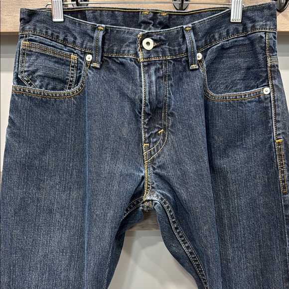 Levi's Men’s Blue Straight Jeans Classic Style - Picture 3 of 8